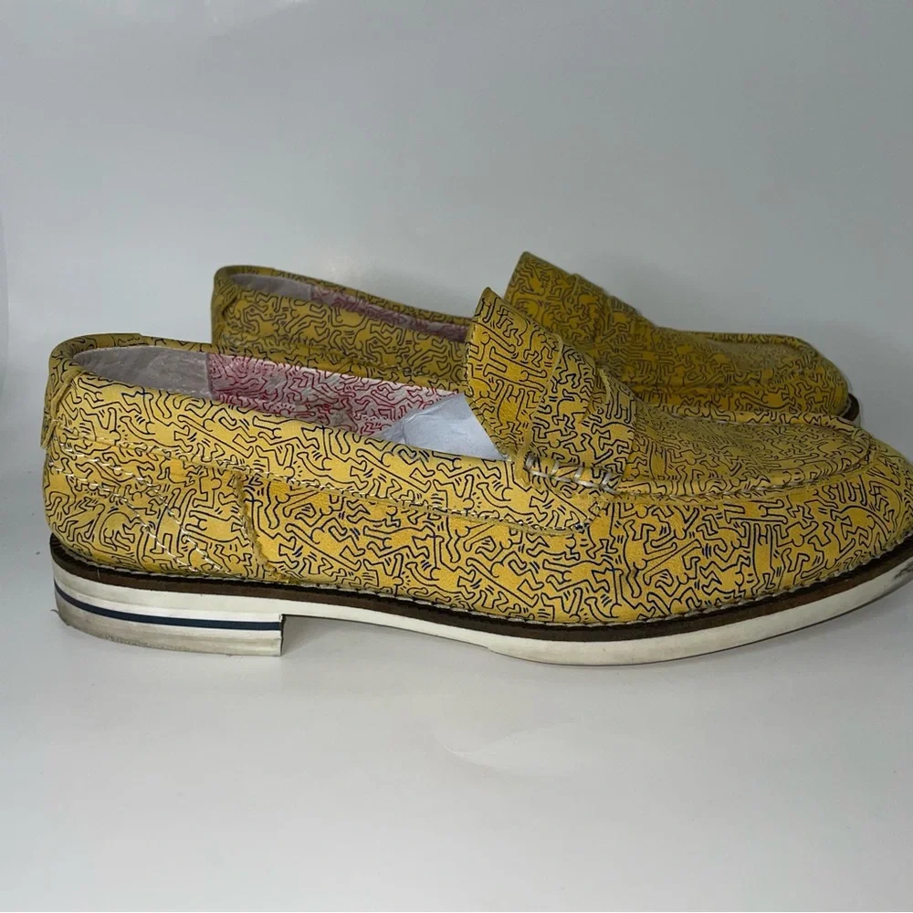 Yellow Patterned Loafers - Picture 2 of 13